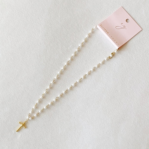 Collar Colgante Cruz con Perlas